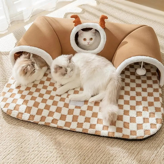 Cats beds, baskets, & mats